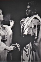 Debut in der Rolle Desdemona in Otello von G.Verdi, Jahr1982